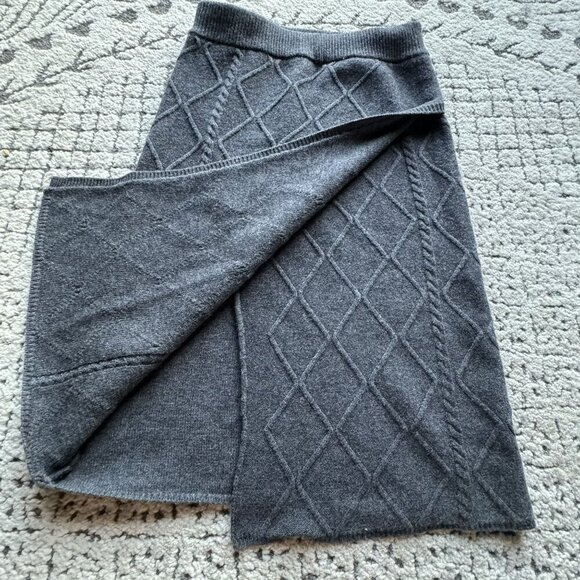 Vintage‎ Gray Knit A-Line Skirt With Diamond Pattern Womens Size Small - Picture 2 of 6